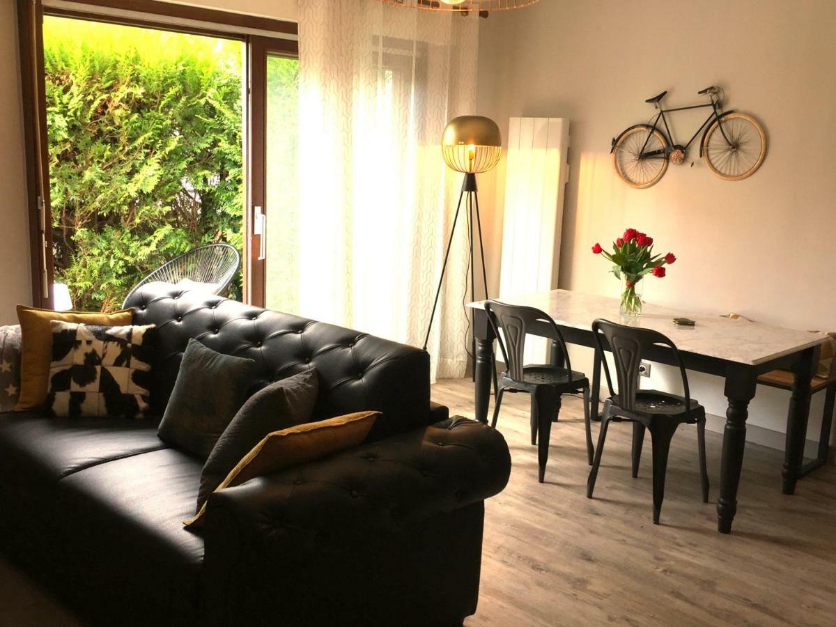 The One Suite Annecy Eksteriør bilde